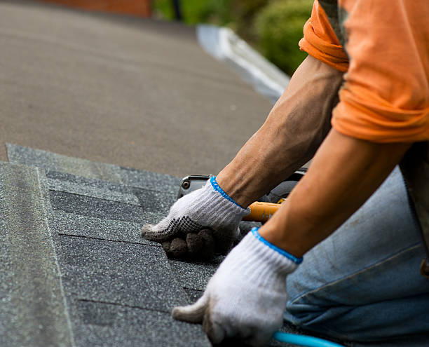 Best Flat Roof Repair Services  in Cleves, OH